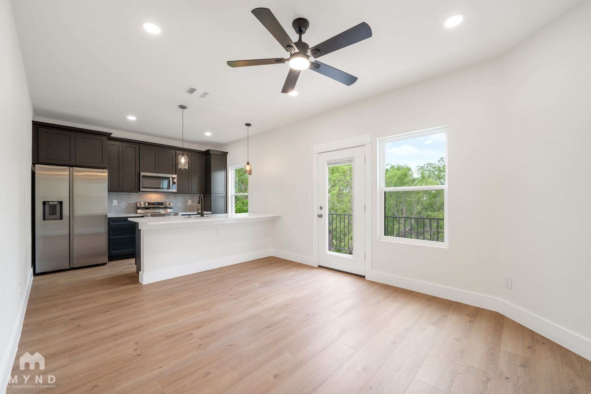 Building Photo - 247 Princeton Ave