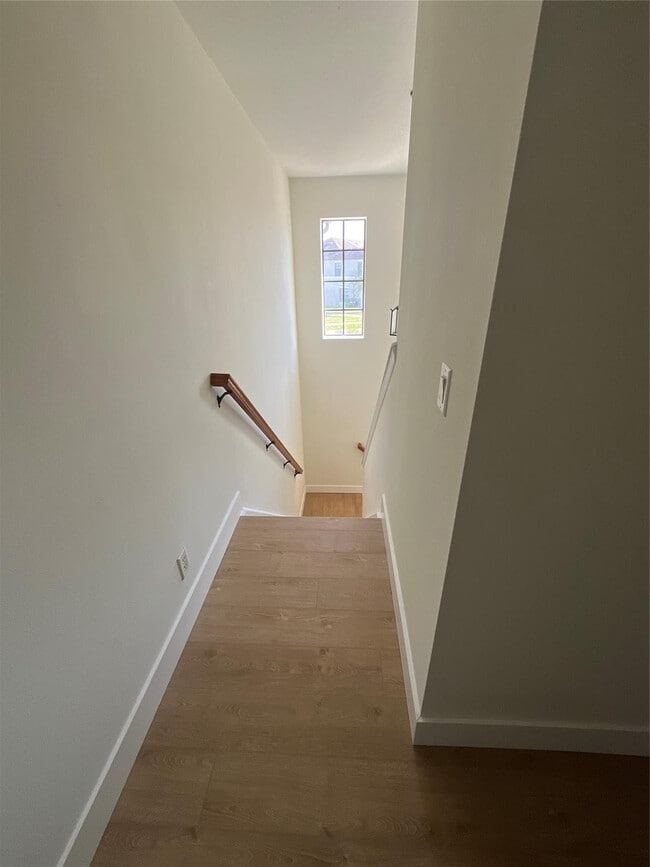 Building Photo - 5038 NW Coventry Cir