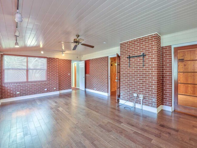 Building Photo - 2950 Meginnis Arm Rd