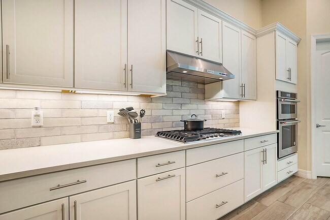 Building Photo - 11624 SALLY ANN Dr