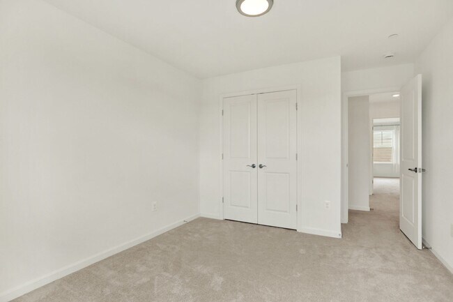 Building Photo - 11301 Carobel Ct