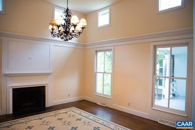 Building Photo - 5500 Gordonsville Rd