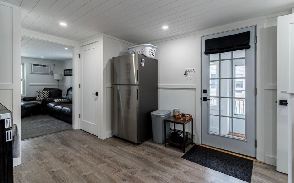 Building Photo - 40 Mount Auburn St