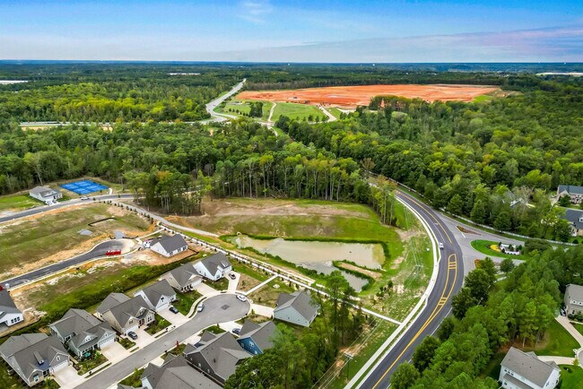 Building Photo - 1706 Mainsail Ln