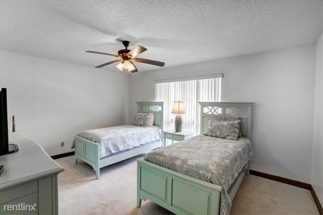 Building Photo - 117 Bracken Wood Rd