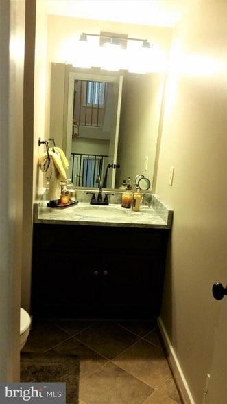 Building Photo - 18745 Pier Point Pl