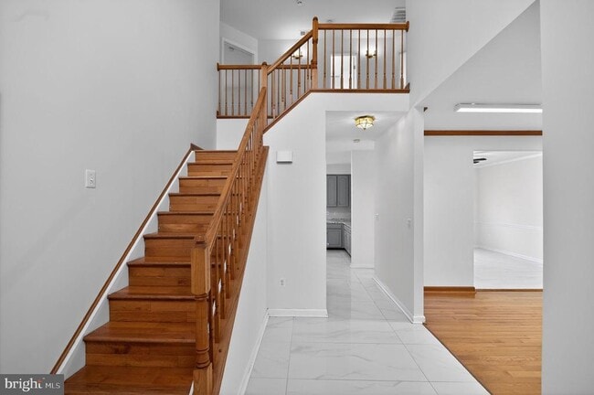 Building Photo - 13529 Persian Ct