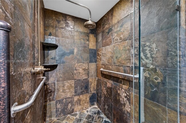 Building Photo - 14 W San Marino Dr