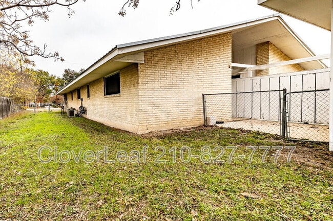 Building Photo - 317 Gaiety Ln