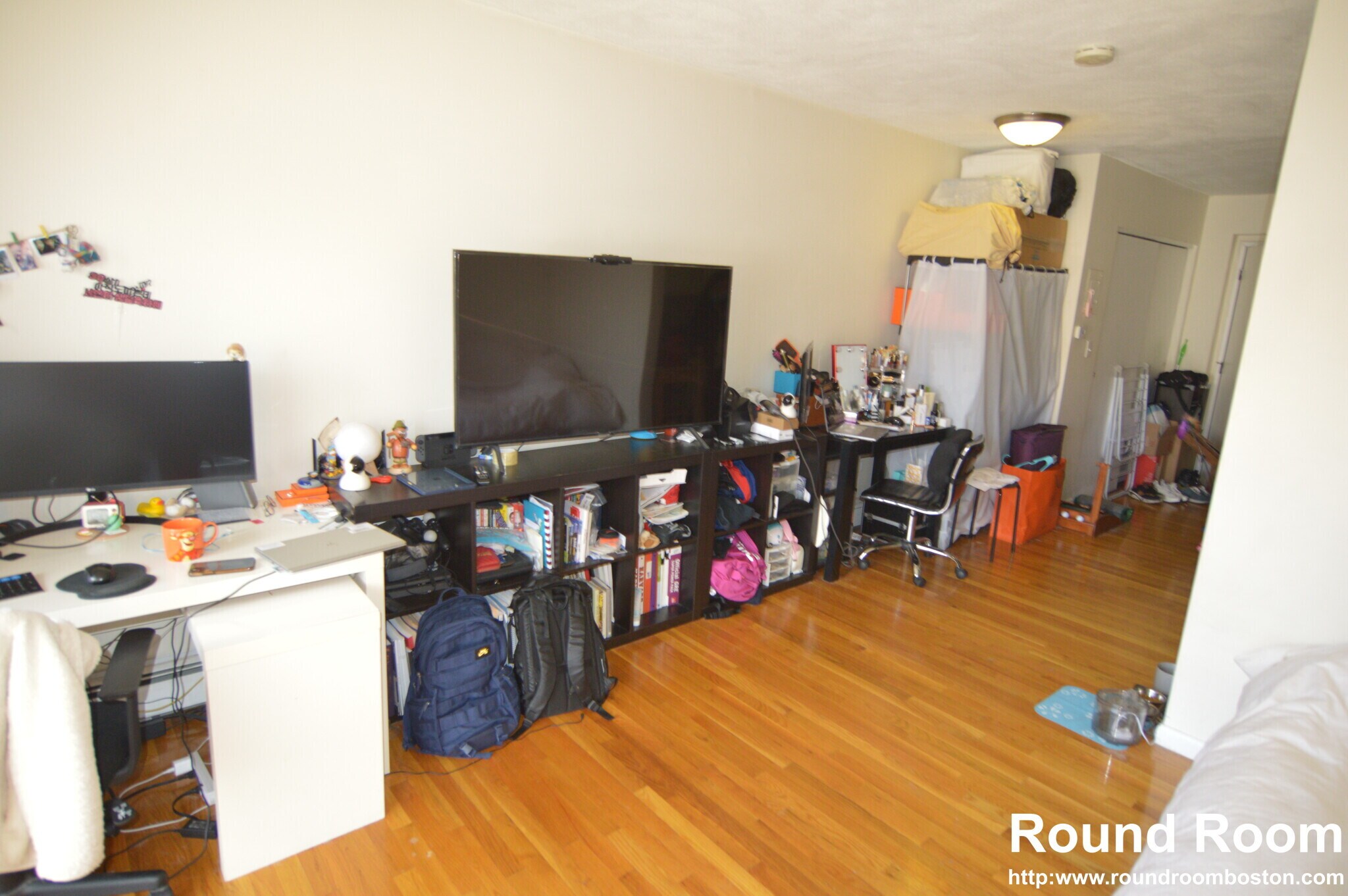 Building Photo - 383 Langley Rd