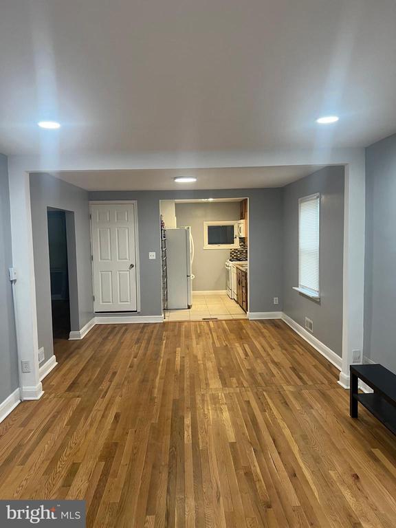 Building Photo - 2518 Linwood Rd