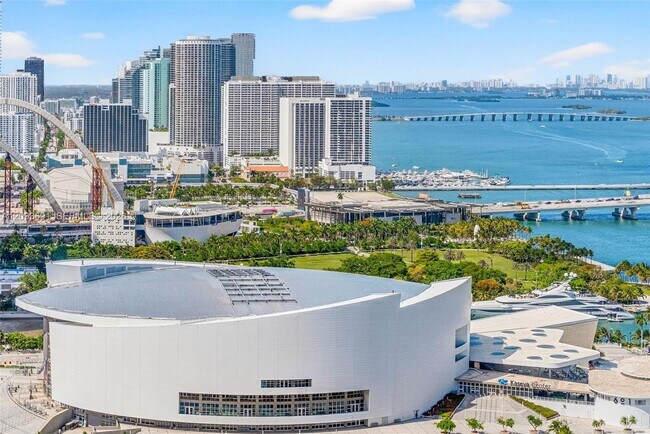 Building Photo - 244 Biscayne Blvd