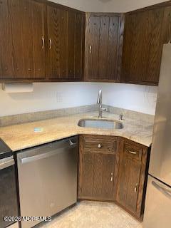 Building Photo - 1 Medford Ct