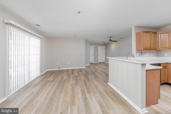 Building Photo - 117 Lionheart Ln