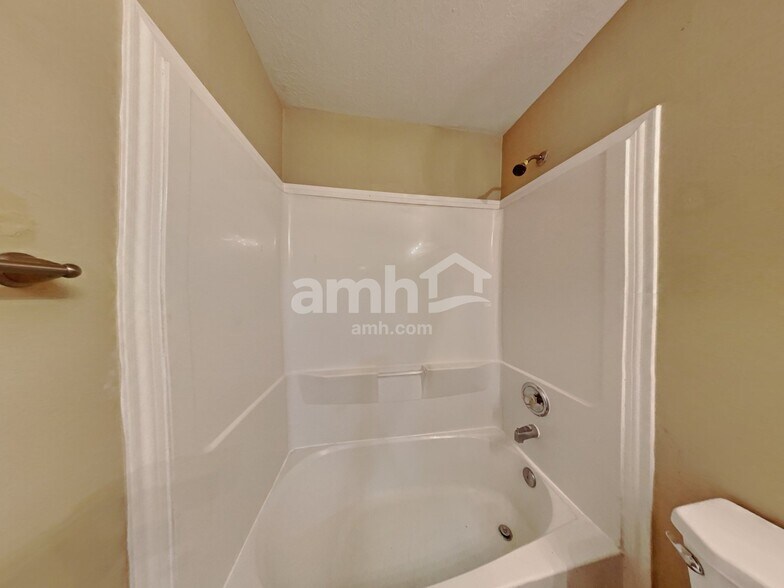 Building Photo - 8030 Echinacea Dr