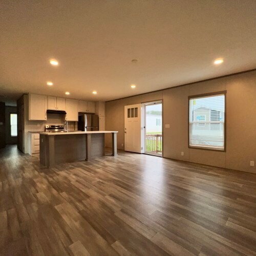 Building Photo - 255 Beaver Dam Cir