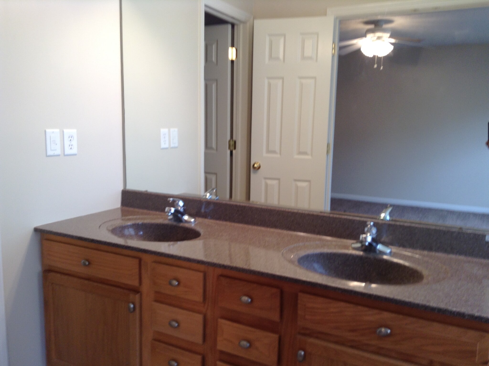 Building Photo - 756 Ginger Ridge Dr