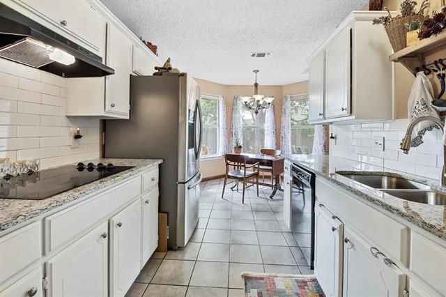 Building Photo - 6813 Hadley Dr