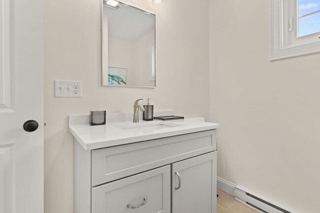 Building Photo - 74 Island Path