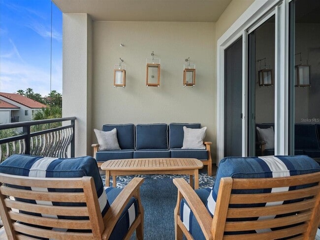 Building Photo - 202 Windward Passage