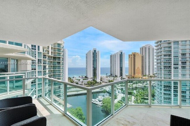 Building Photo - 200 Sunny Isles Blvd