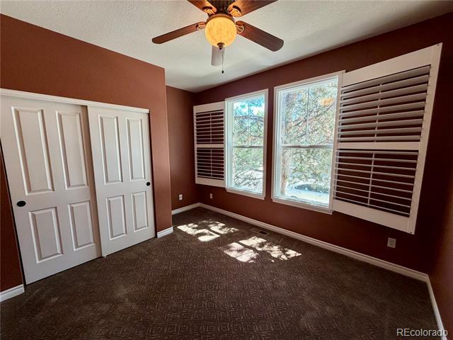 Building Photo - 10761 Glengate Cir