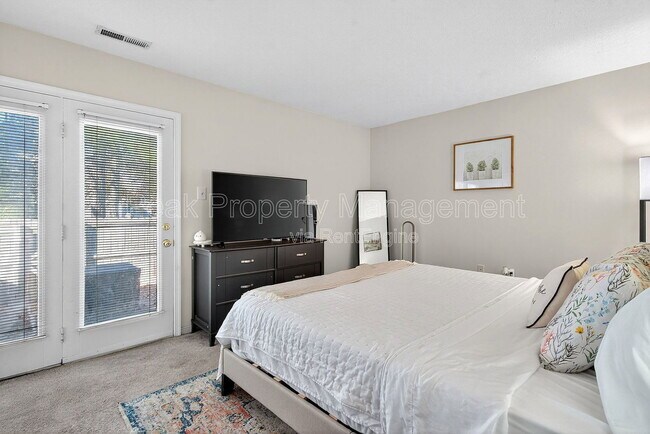 Building Photo - 4917 Hillery Ct