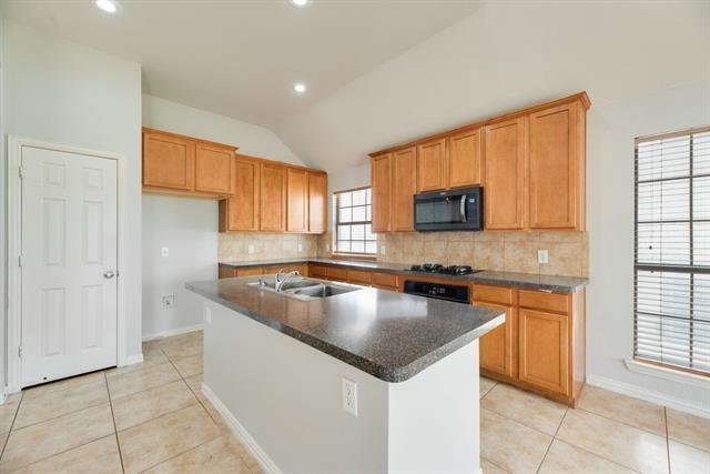 Building Photo - 2517 Indian Hills Dr