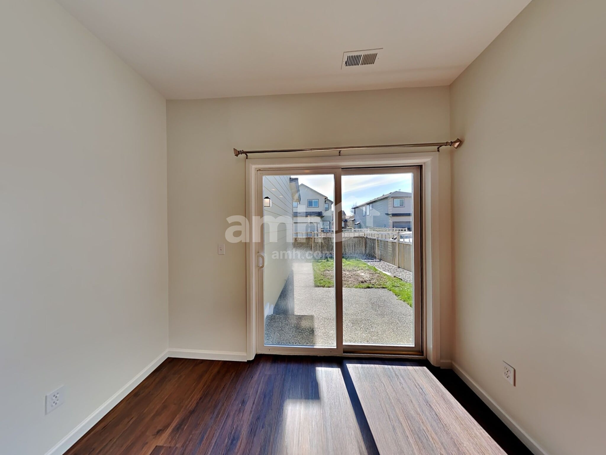 Building Photo - 5935 Colorado Ave SE