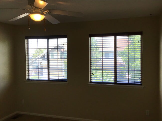 Building Photo - 7122 Edgewood Dr
