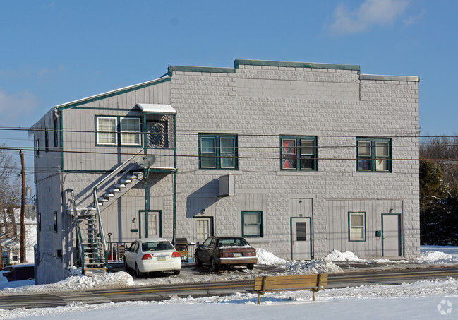 Building Photo - 219 S Main St