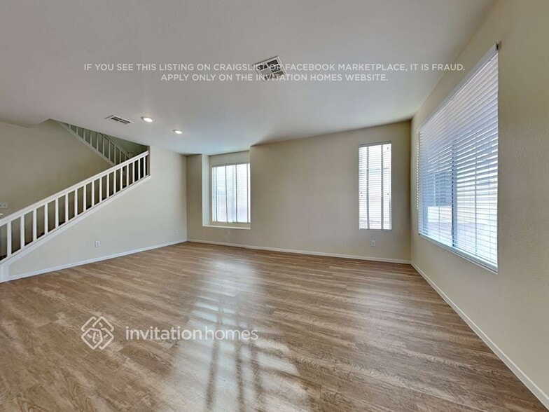 Building Photo - 2531 Parasail Point Ave