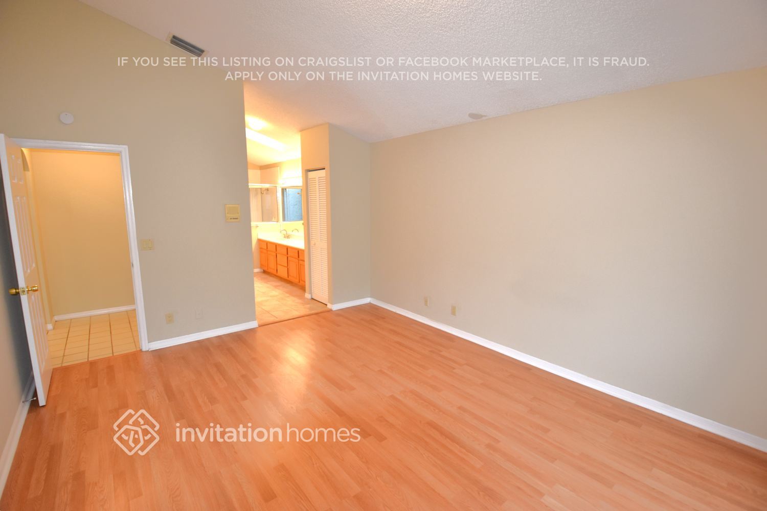 Building Photo - 10 Blenheim Ct
