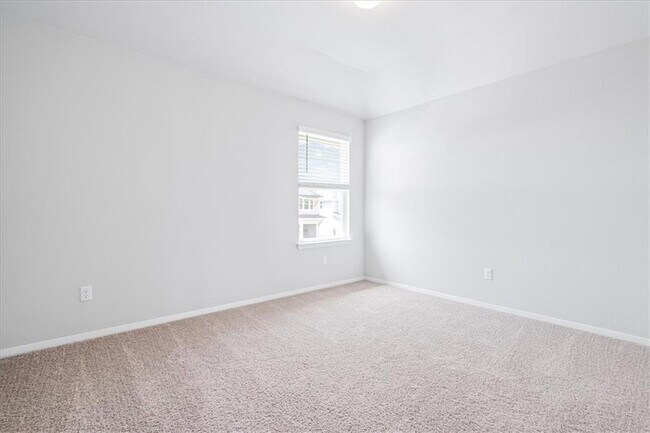 Building Photo - 179 Living Reef Dr