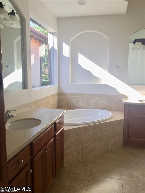 Building Photo - 6473 Caldecott Dr