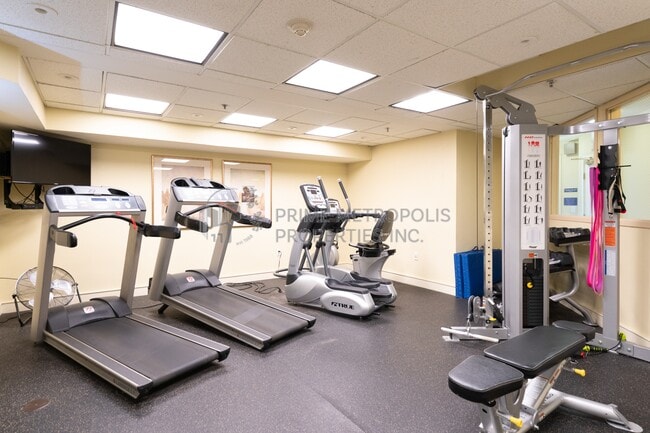 Building Photo - 1525 NW 57th St