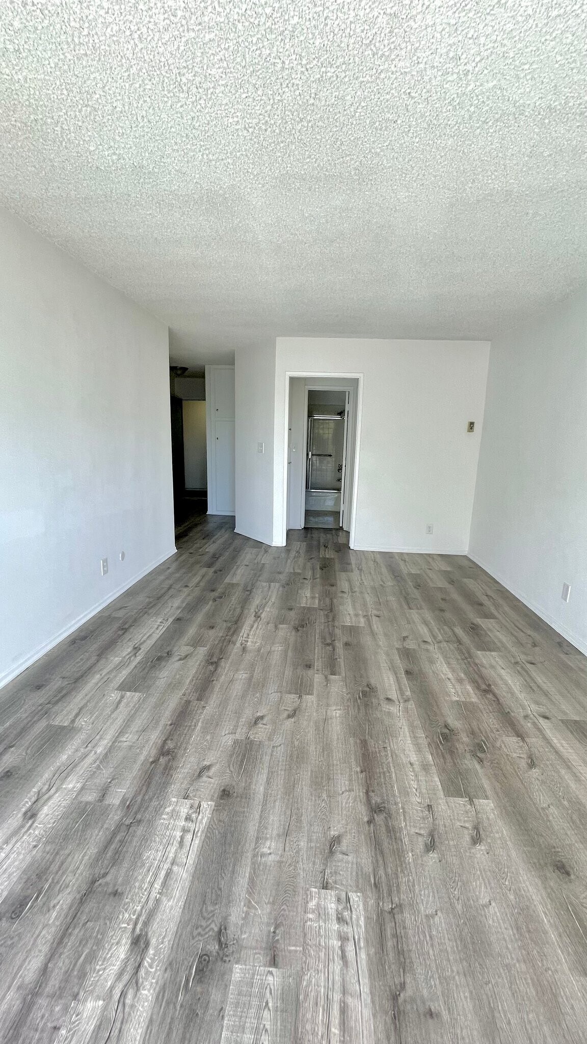 Building Photo - 428 Hayworth Ave