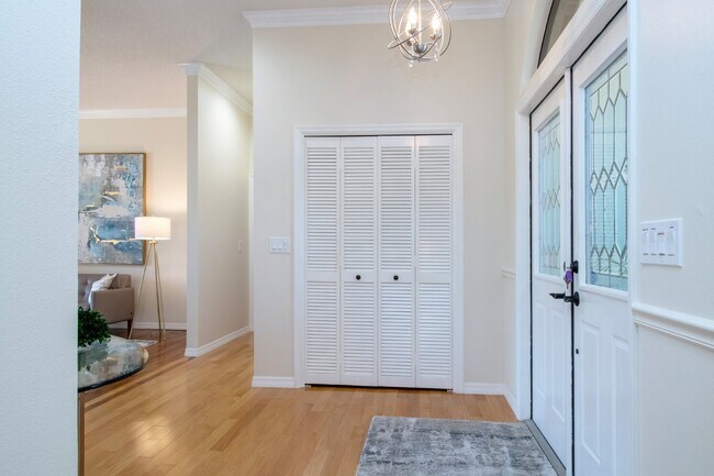 Building Photo - Palm Aire Fully Furnished Rental