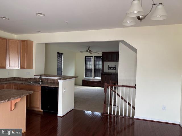 Building Photo - 611 Washington Sq