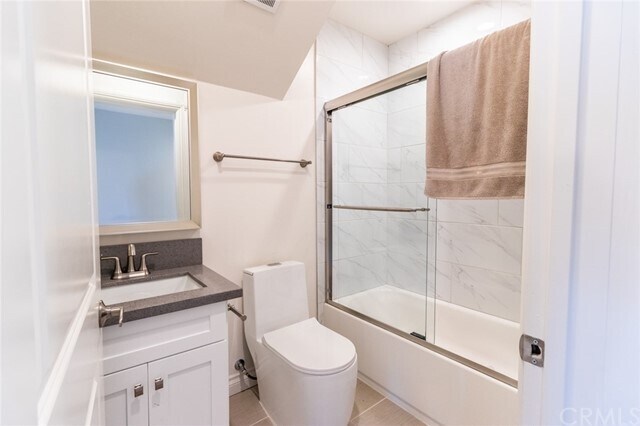 Building Photo - 1739 S Longwood Ave