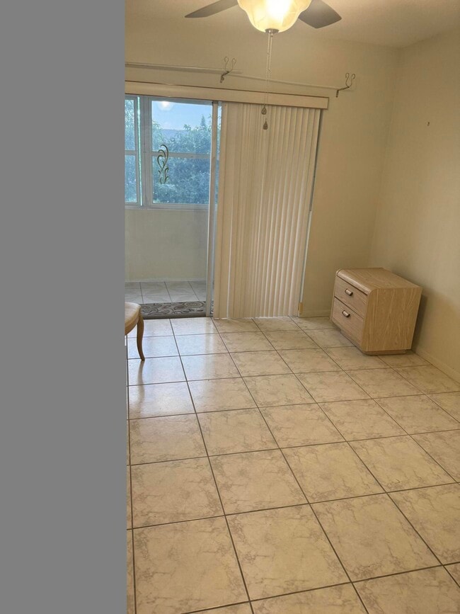 Building Photo - 60 Kent E