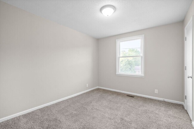 Building Photo - 3 Bedroom Home For Rent in St. Bethlehem A...