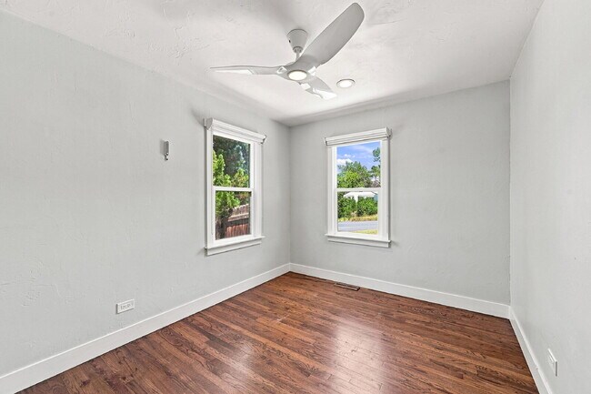 Building Photo - $2,440.95 with $300 off the first month's rent, 2 Beds - 1 Bath, Single Family Home in Denver wit...