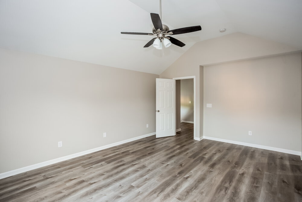 Building Photo - 1565 Kindred Cir NW