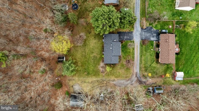 Building Photo - 260 Hill Crest Dr