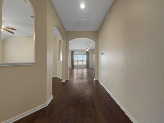 Building Photo - 9318 Turnbull Ln