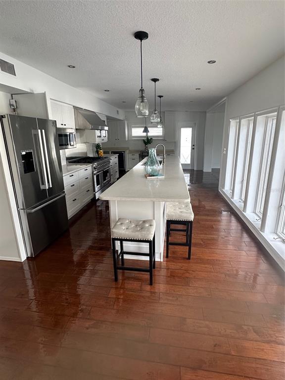 Building Photo - 2610 S Dundee St