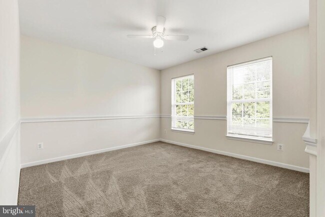 Building Photo - 2440 Five Fathom Cir
