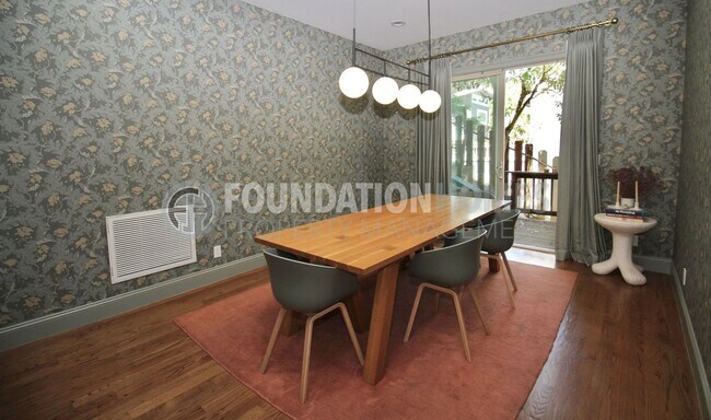 Building Photo - Mill Valley Retreat with Views, Luxury Fin...