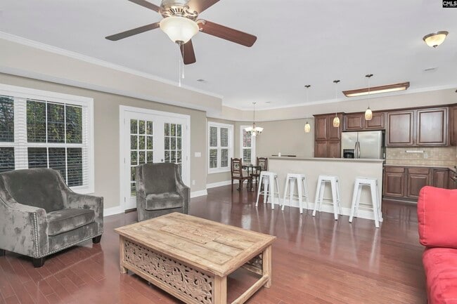 Building Photo - 203 Naples Ave